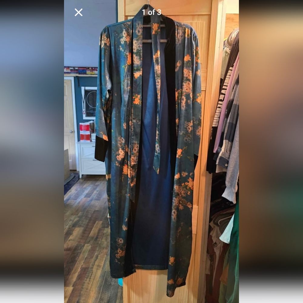 Kim + Ono Robe